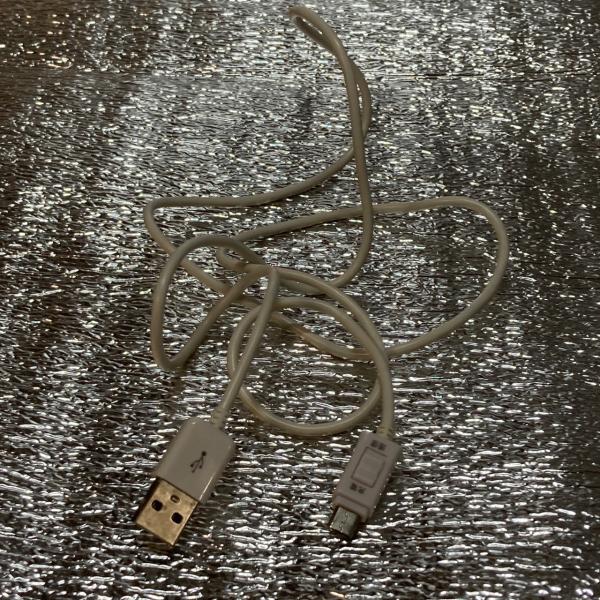 Micro USB Type-B（2.0）ケーブル 切替スイッチ付 白