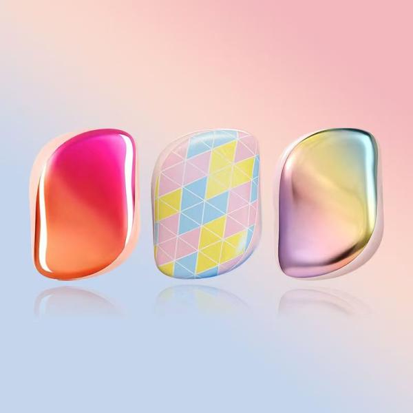 コンパクトヘアブラシ ミニブラシ ヘアブラシ くし カバー付き サラサラ  持ち運び 持ち歩き ツヤ...