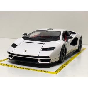 MAISTO 1/18 Lamborghini Countach LPi 800-4　ホワイト　ランボルギーニ　カウンタック　マイスト