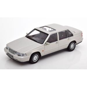 Triple 9 1/18 Volvo 960 1996　シルバー　ボルボ