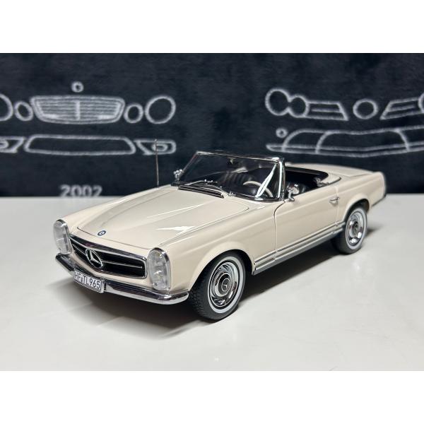 norev 1/18 Mercedes Benz 230 SL (W113) Convertible...