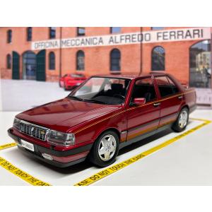 トリプル9 1/18 サーブ 9000 CD ターボ 1990 (シルバー) Triple 9 1/18 Saab 9000 CD 1990 シルバー サーブ : Garage