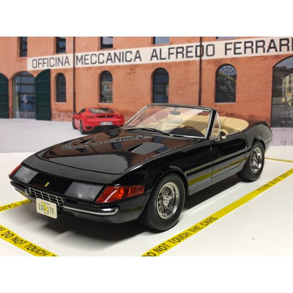 KK scale 1/18 Ferrari 365 GTS/4 Daytona Spider 196...