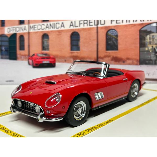 KK scale 1/18 Ferrari 250 GT California Spuder 196...