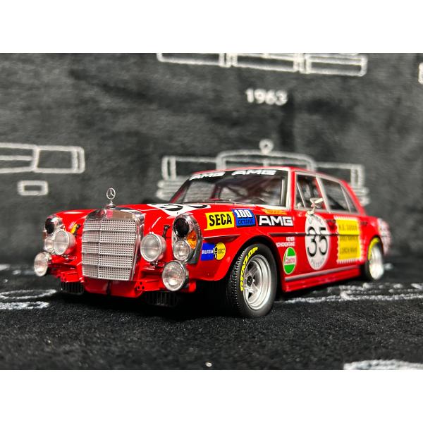 再入荷　Werk83 1/18 Mercedes Benz AMG 300 SEL 6.3 #35 ...
