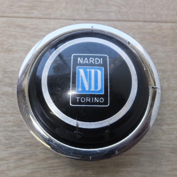 [送料無料] 現状品★ナルディ NARDI トリノ TORINO ステアリング ホーンボタン ブラッ...