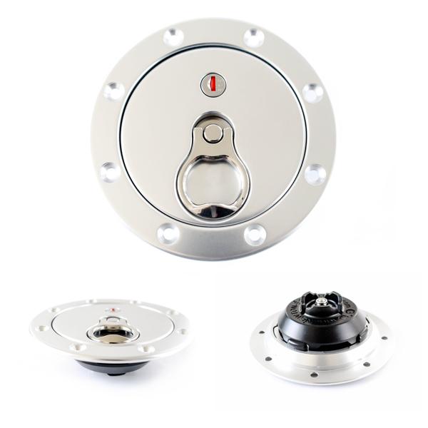 NEWTON エアロ600　A68S  タンクキャップ 【カギ無】