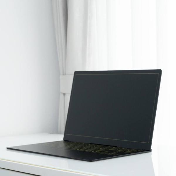 展示用ダミーノートパソコン 【15.6型 ブラック×ゴールド】 動かないパソコン イミテーションパソ...