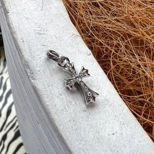 CHROME HEARTS TINY CH CROSS CHARM W/ DIAMOND クロムハーツ CHROME HEARTS TINY CH CROSS CHARM W/ DIAMOND クロムハーツ