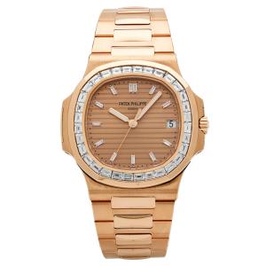 パテック・フィリップ PATEK PHILIPPE ノーチラス 5723/1R-001 ゴールド文字盤 中古 腕時計 メンズ