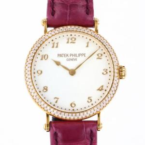 GUCCI（グッチ） GUCCI Gタイムレス YA126535 ホワイト文字盤 新品