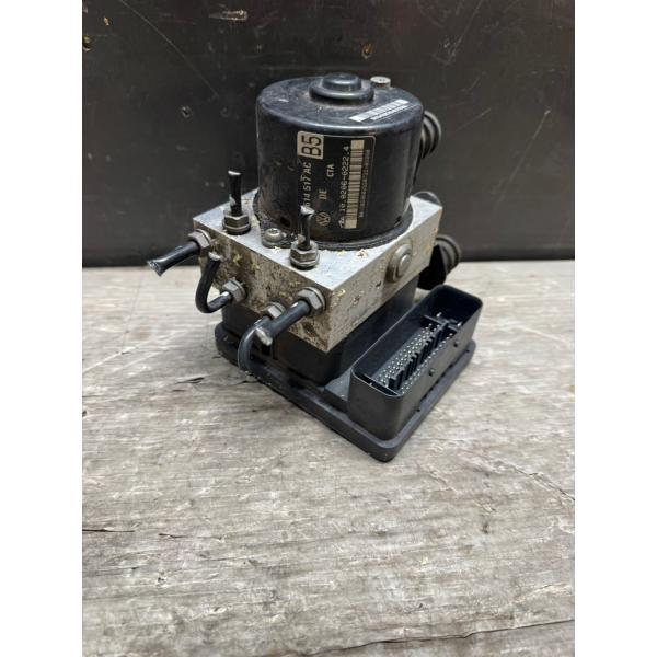 VW フォルクスワーゲン ヴァリアント ABS アクチュエーター 1K0 614 517 AC b5...