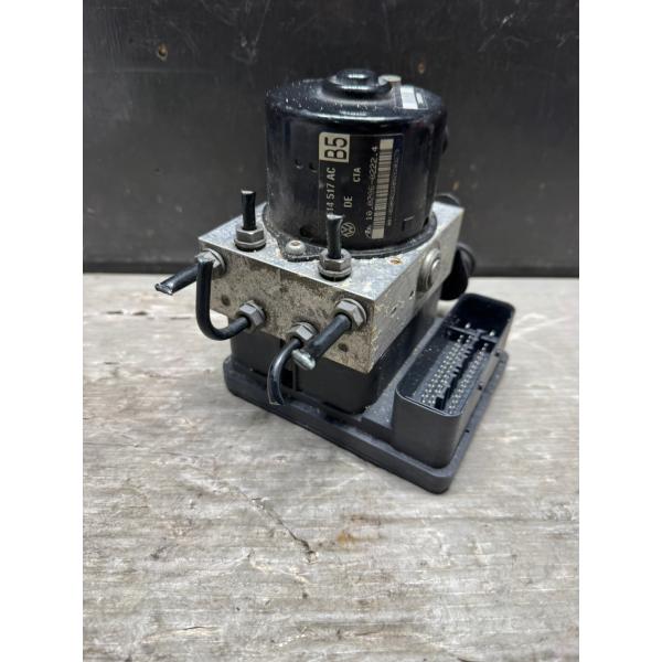 VW フォルクスワーゲン ヴァリアント ABS アクチュエーター 1K0 614 517 AC b5...