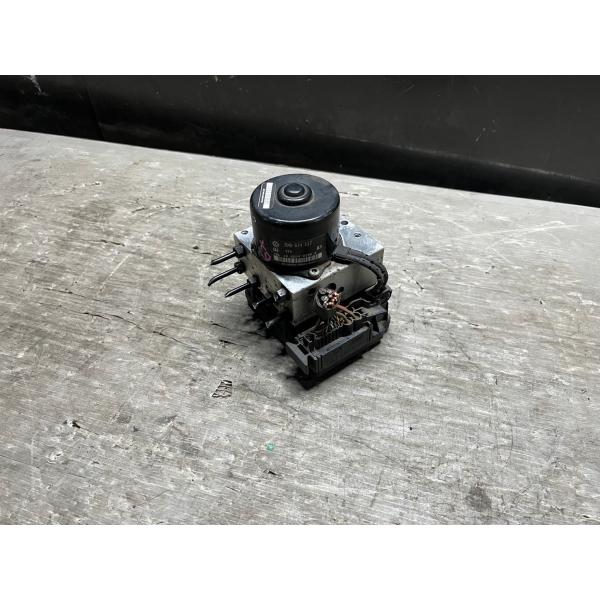 VW フォルクスワーゲン ABS アクチュエーター 6X0 614 117 b7010-gyr80