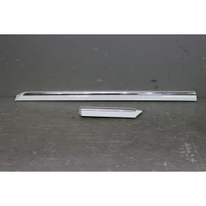 VW ザ・ビートル 右H 前期 (16CBZ 16C) 純正 右 ドアモール サイドモール ホワイト...