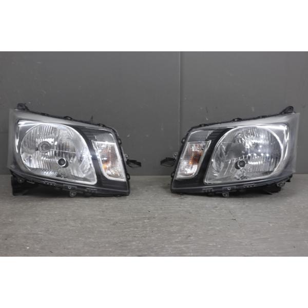 ダイハツ ムーヴ X SA 後期 (LA100S) 純正 ハロゲン ヘッドライト 左右セット W11...