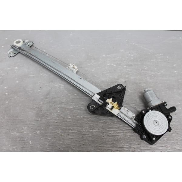 オデッセイ アブソルート (RB3) 純正 右前 パワーウィンドウレギュレーター モーター付 右 フ...