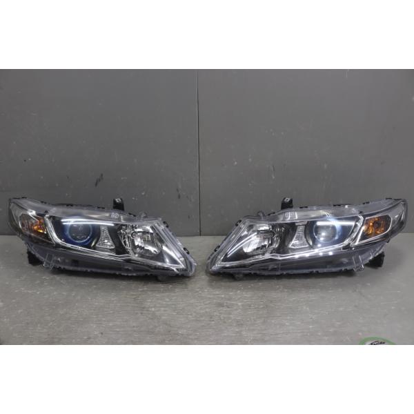 オデッセイ アブソルート 後期 (RB3) 純正 HID ヘッドライト P7692 左右セット バラ...