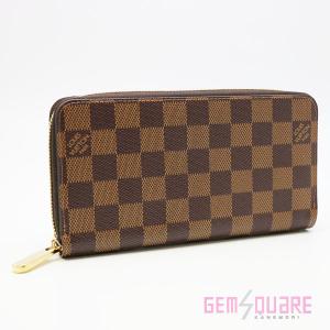 CHANEL 【値下げ交渉可】CHANEL シャネル レザークロスボディ 黒  