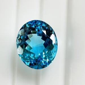 ブルートパーズ　オーバル　22.01ct　ルース｜gemichinose