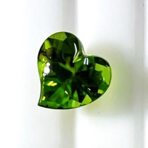 パキスタン産ルードヴィッヒアイトイン ペリドット ルース 2.64ct