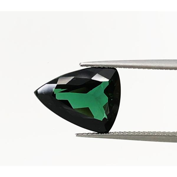 グリーントルマリン　変型　7.06ct　ルース