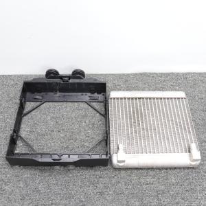 日産 純正 キューブ 《 Z12 》 エアコンコンプレッサー 92600-CJ73E