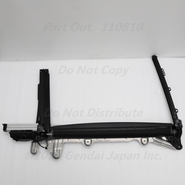 [B-25] 740i G11 7A30 右リアローラーブラインド 51357358910 BMW ...