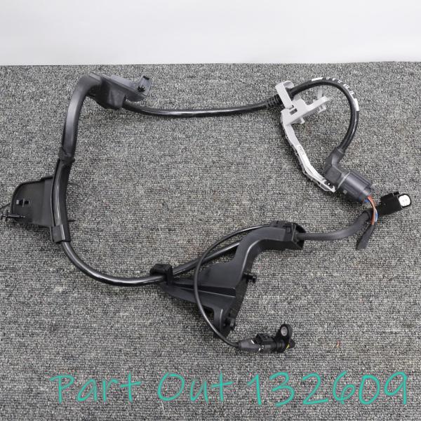 [M-20]ベンツ W177 A200d 右リア ABSセンサー ハーネス ワイヤー 配線 A247...