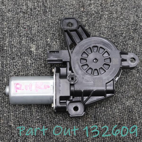 [M-20]ベンツ W177 A200d 右リアドア ウィンドウモーター レギュレーターモーター A...