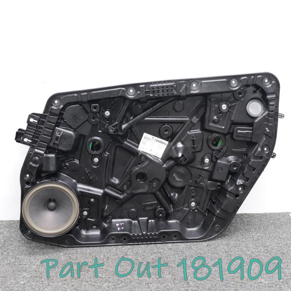 [M-20]ベンツ W177 A200d 右フロント ウィンドウレギュレーター ドアパネル  AMG...