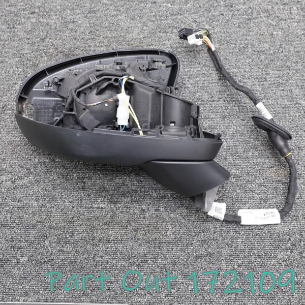 [M-20]ベンツ W177 A200d 右ドアミラー 爪割れあり 使用OK AMG ライン 中古