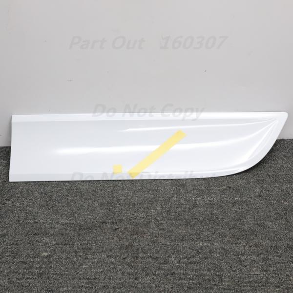 [P-16]マカン ターボ 95B S9R 左リアドア トリム モール 95B839889E 95B...