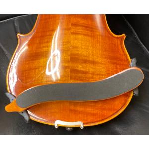 定番セットヴァイオリン弦 Eゴールドブラカット＋A,D,Gドミナント 4/4