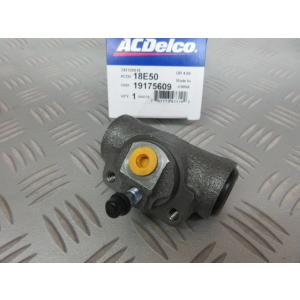 18E50 ACdelco BUICK GS リーガル シェベル ブレーキ ホイールシリンダーアスト...