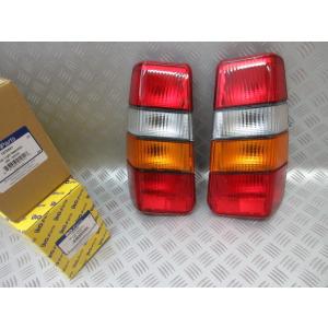 USA発送！ボルボ240セダン テールランプ 左右セット！ 新品未使用