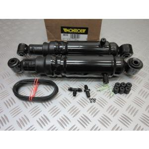 シボレーアストロ　リーフスプリング　シャックルセット シボレーアストロ リーフスプリング シャックルセット - メルカリ