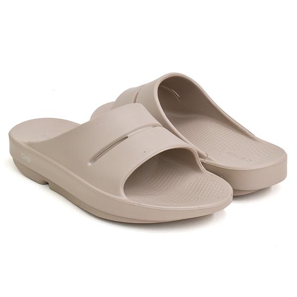 OOFOS OOAHH 【ウーフォス ウーアー】 NOMAD