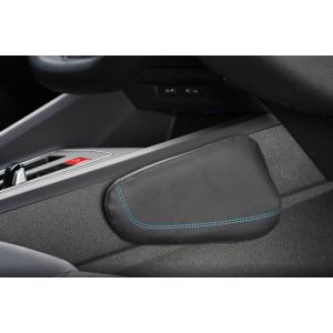 レザー ニーパット・ブルーステッチ VW,アウ...の詳細画像2