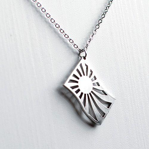 ( THINK JAPAN ) ネックレス / KYOKUZITSU-KI ( 旭日旗 ) ジャパン...