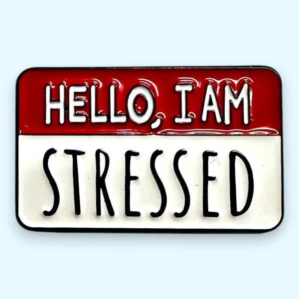 HELLO I'M STRESSED ハロー ピン ピンバッジ バッジ メモ ポスト投函