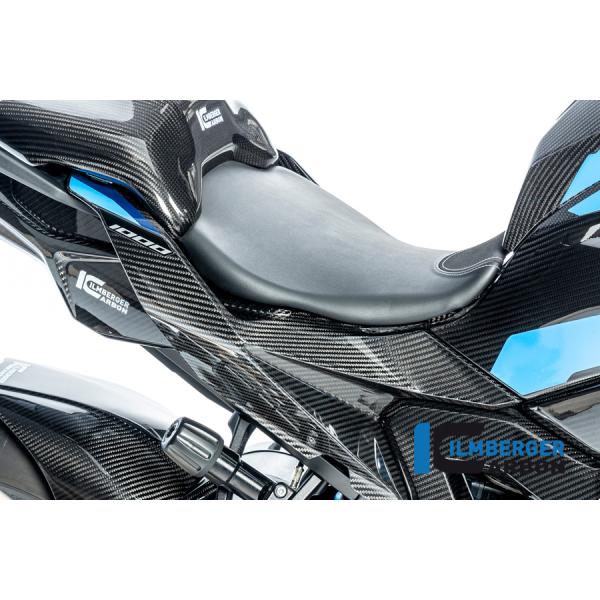 Ilmberger M1000XR 2024 シートサイドパネル 右 カーボングロッシー (艶あり)...