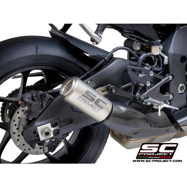公道走行可 Yamaha YZF-R1 / R1M 20-25 SC Project CR-T スリ...