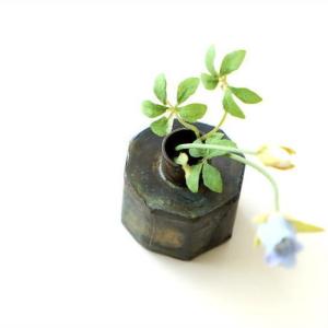 一輪挿し アンティーク アイアン 鉄製 花瓶 花びん