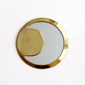 鏡 壁掛けミラー おしゃれ 真鍮 アンティーク レトロ ゴールド ウォールミラー 月型 シンプル 玄関 洗面所 真鍮の壁掛けミラー ムーン｜gigiliving