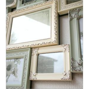 フォトフレーム 壁飾り アンティーク かわいい 多面 壁飾 壁掛 デジタルフォトフレーム 写真立て クラシック 写真立て フォトフレーム Uwr9109 ギギリビング ヨーロピアン 北欧 複数 おしゃれ かわいい ファミリーフォトフレーム１０ウィンドー 壁掛け