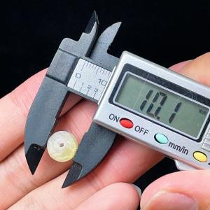 PROME 瑠璃 ガラス 貫通孔 粒売り NO...の詳細画像1