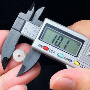 PROME 瑠璃 ガラス 貫通孔 粒売り NO...の詳細画像1