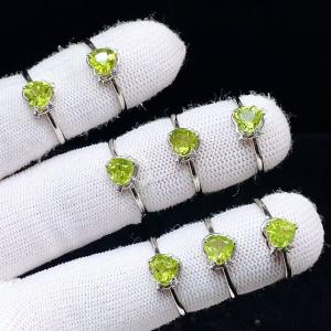 ブラックフォッシルコーラル （化石珊瑚）約24×12×5mm ・クレイジー
