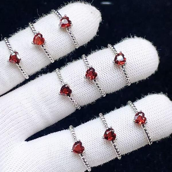 PROME 天然石 特別仕様品・限定品・再入荷不可・ガーネット・白銅指輪・フリーサイズ・ P9113